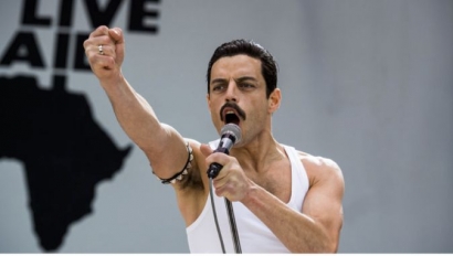 "Bohemian Rhapsody", Freddie yang Kesepian dalam Talenta, Legenda, dan Gempita