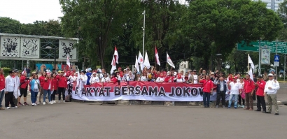 ACi Gelar Demo Simpatik Dukung Jokowi di Istana Negara