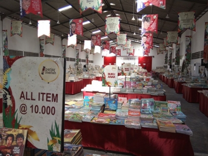 Berburu Buku dan Obrolan Patjar di Hari Terkahir Festival Patjar Merah