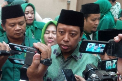 Romi Ketua Umum PPP Pendukung Jokowi Terkena OTT KPK, Netizen Heboh