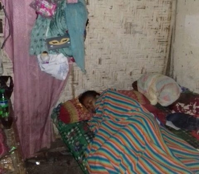 Ditinggal Ibu Meninggal, Gadis Malang Menderita Penyakit Aneh