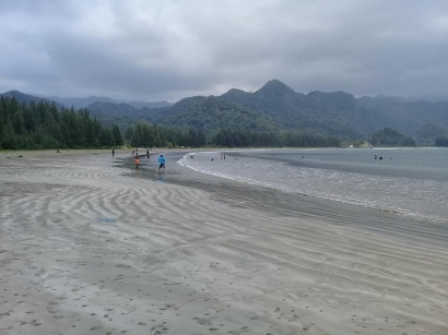Pantai Riting, Leupung: Jejeran Pasir Indah dan Mempesona