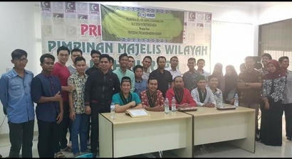 LEMI Mart Dilaunching dan BPL Hmi pun dilantik di Pusgit HMI Jalan Melayu