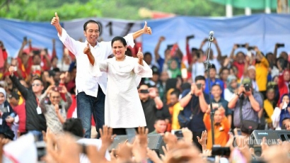 Apa Arti Seruan Coblos Baju Putih a la Jokowi?