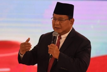 Prabowo Subianto Tampil Debat Bukan Lomba Pidato