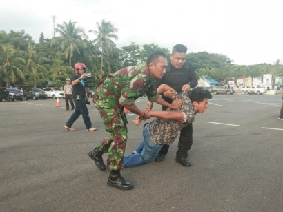 Pemkab-TNI-POLRI Terjunkan Ratusan Personil Amankan Keributan di Lapangan Hitam Bantaeng