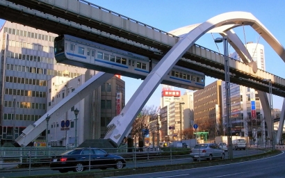 Urban Monorail Chiba, Si "Ular Naga" yang Bergantung 15 Meter di Atas Chiba-shi