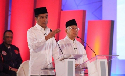 Di Survei Terakhir, Jokowi Masih Terlalu Tangguh bagi Prabowo