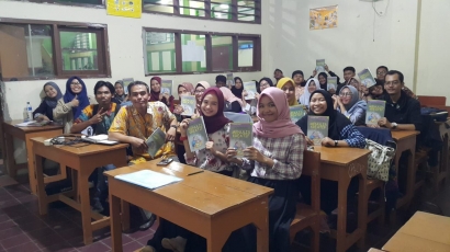 Mahasiswa Unindra Siapkan Kumpulan Cerpen "Cinta Sang Politikus"