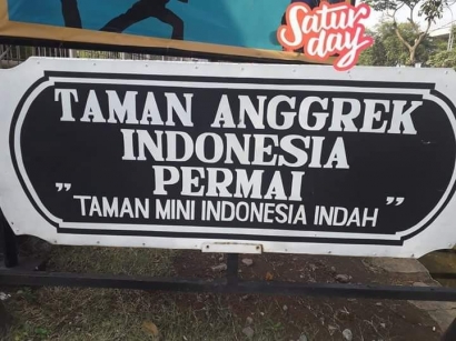 Mengunjungi Taman Angrek Indonesia Permai
