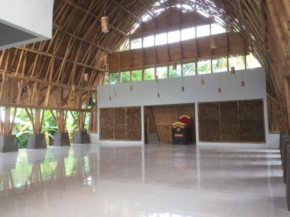 Masjid An-Nur Lombok Berkubah Bambu