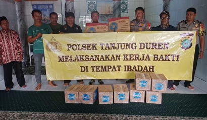 Sambut Datangnya Ramadhan, Ini yang Dilakukan Polsek Tanjung Duren di Masjid Baitussalam