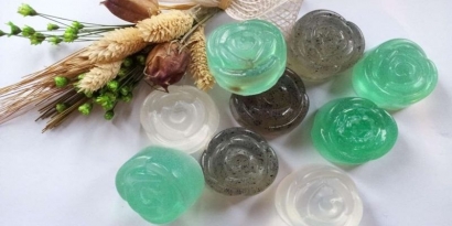 5 Sabun Transparan Terpopuler yang Aman untuk Kesehatan dan Kecantikan