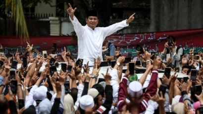 Mimpi Relawan dan Penghadang Prabowo Melakukan Makar