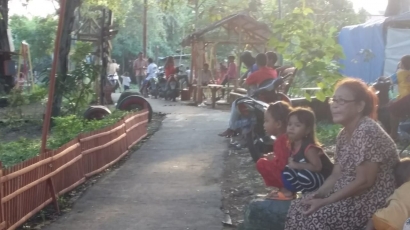 Taman Banjar Bulak Jatibarang Jadi Tempat Favorit Ngabuburit