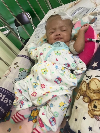 Bayi Arisha Lahir Prematur & Menderita Hidrosefalus Butuh Bantuanmu