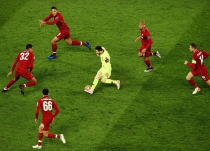 Liverpool Meng-Endgame-kan Barcelona dan Lionel "Thanos"