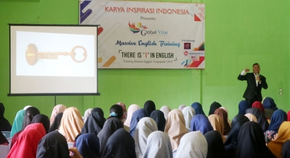 Ratusan Pelajar Kutacane Sambut Seminar Bahasa Inggris Terfavorit "Karya Inspirasi Indonesia"