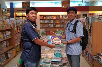 Genjot Literasi Anak, JISc Donasi Buku ke TBM Lentera Pustaka