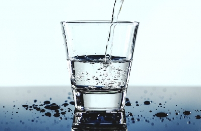 Yuk, Cari Tahu 'Aturan Minum Air Putih' agar Sehat di Bulan Puasa