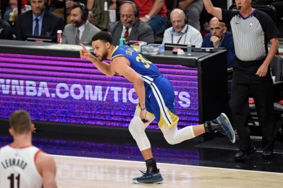 Warriors Mencetak Sejarah dengan Melaju ke Final NBA Lima Musim Beruntun