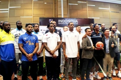 10 Pemain Asing Liga Basket Indonesia yang Layak Kembali Bermain di Musim Depan 