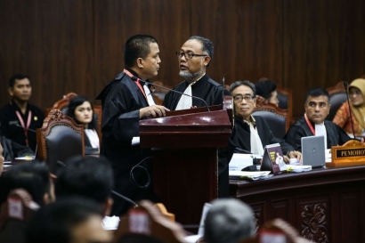 Kuasa Hukum Prabowo Sandi Kutip Hadis Nabi Tentang Potong Tangan, Politik Identitas?