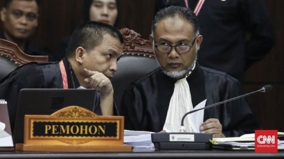 Protes Dilayangkan terhadap Dalil Gugatan Tim Hukum Prabowo