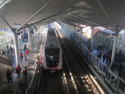 LRT-Jakarta, Kemenangan yang Tertunda-tunda