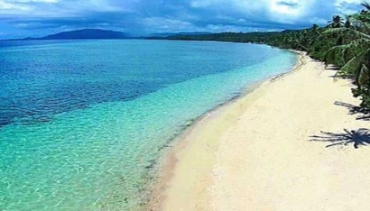 Pantai Kampa Surga Tersembunyi di Pulau Wawonii, Sulawesi Tenggara