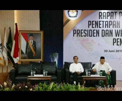 Makna Kursi Kosong Prabowo-Sandi di Acara Penetapan KPU
