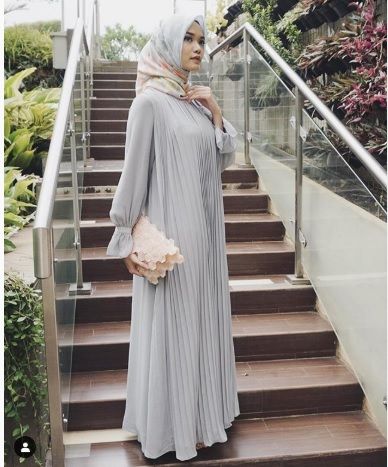 Tampil Simple dan Glamour, Ini 5 Model Outfit untuk Kondangan ala Hijabers