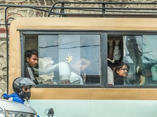 Naik Bus Kota di Kathmandu Nepal, Rasanya Seperti Kembali ke Tahun 80-an