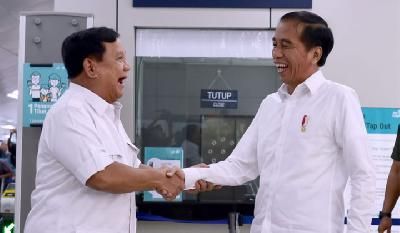 Makna "Ewuh Pakewuh" Prabowo Ketika Bertemu Jokowi di MRT