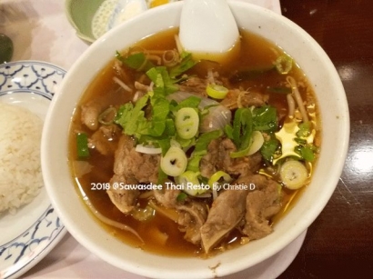 Soup Daging ala Jakarta dan Kwetiau ala Chinese Food di "Restoran Thailand Sawasdee" Shin Urayasu
