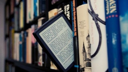 E-Reader, Menikmati Cara Membaca Praktis dan Kekinian