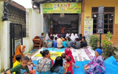 Perjuangan TBM Lentera Pustaka, dari Garasi Rumah hingga Hidupkan Tradisi Baca Anak