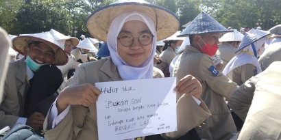 Tukang Bahasa Indonesia