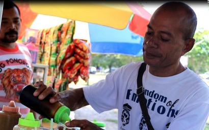 Penjual Pentol Relakan Putranya Jadi TNI untuk Mengabdi pada Negara