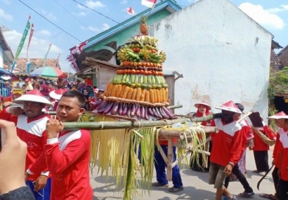 Karnaval dan Pagelaran Ketoprak Desa Kedungringin