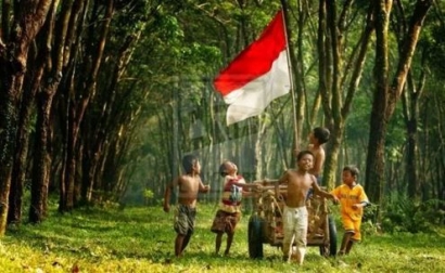 Tangisan Jokowi, Papua, dan Video Ustaz Somad