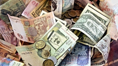 Bisakah Dunia Tidak Tergantung dengan Dolar dan Euro?