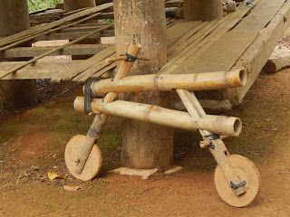 Sepeda Bambu di Tanah Bastem, Bukan Hadiah Kenegaraan