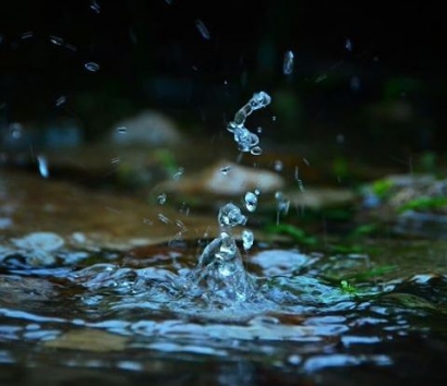 Belajar Manfaatkan Air Hujan dari Nenek