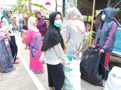Langkah Nyata Mahasiswa Unnes Mengatasi Masalah Sampah di Desa Sukorejo