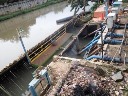 Hadapi Krisis Air Bersih di Jakarta, Mari Tabung dan Manfaatkan Air Hujan dengan Benar