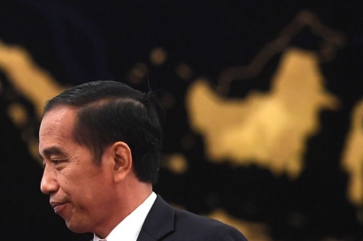 Jokowi Dikeroyok Masalah Jelang Pelantikan Periode Kedua