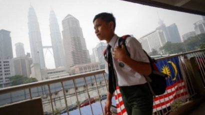 Asap Semakin Tebal, Malaysia Liburkan 253 Sekolah