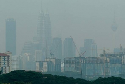 Kabut Asap Kian Parah, Malaysia Liburkan 2.459 Sekolah