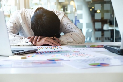 Kenali Bahaya Burnout Syndrom di Tempat Kerja